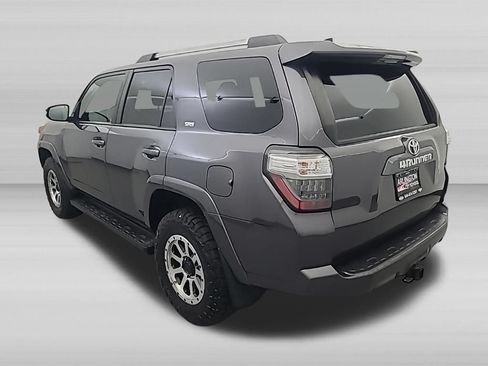 Used 2020 Toyota 4Runner SR5 Premium AWD/4WD image 6