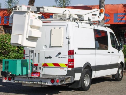 Used 2012 Mercedes-Benz Sprinter 3500 image 15