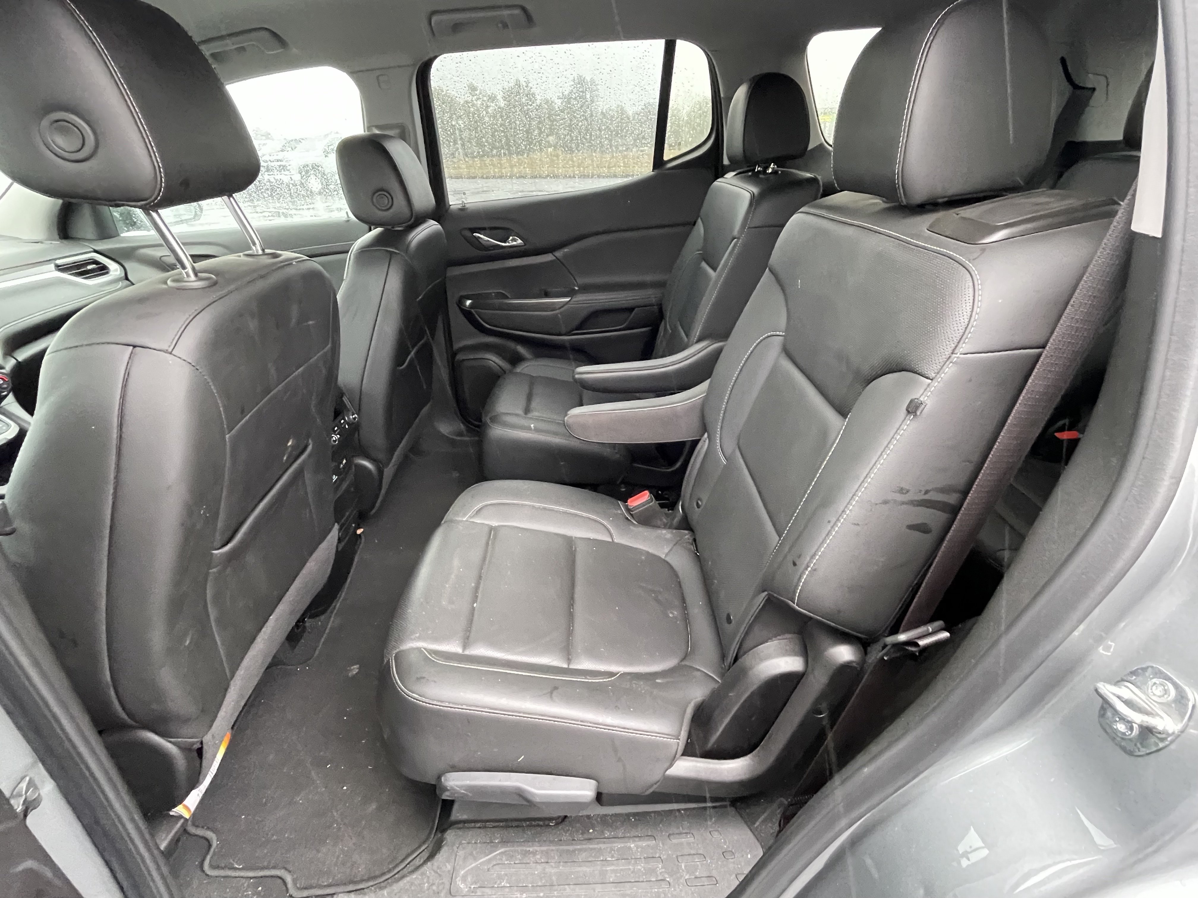 Used 2023 GMC Acadia SLT w/ Elevation Edition AWD/4WD image 13