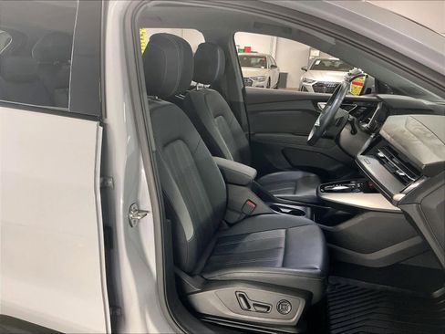 Certified 2023 Audi Q4 e-tron Prestige w/ Black Optic Package AWD/4WD image 10