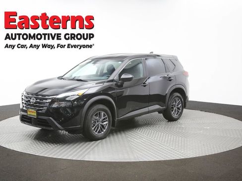 Used 2024 Nissan Rogue S AWD/4WD image 56