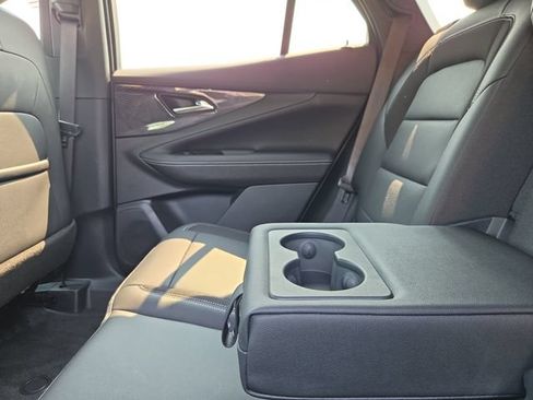 Used 2026 Chevrolet Blazer EV LT FWD image 30