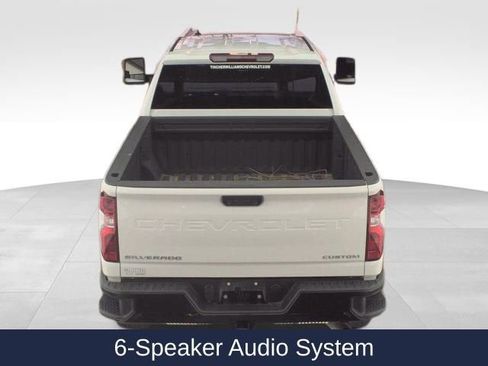 Used 2024 Chevrolet Silverado 2500 Custom w/ Custom Convenience Package image 7