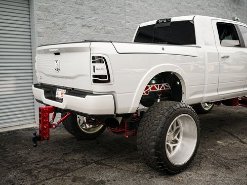 Used 2021 RAM 2500 Laramie w/ Safety Group image 14