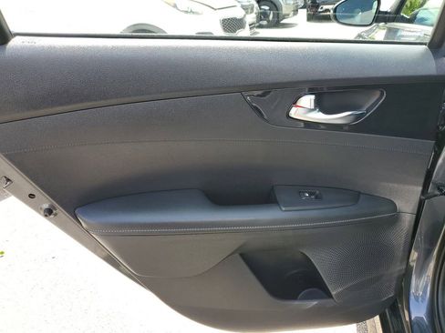 Used 2024 Kia Forte GT-Line w/ GT-Line Premium Package image 16