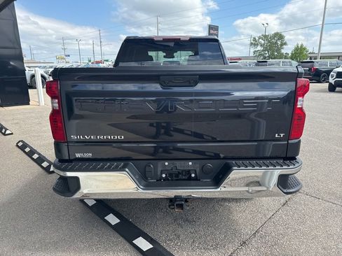 Used 2023 Chevrolet Silverado 1500 LT AWD/4WD image 4