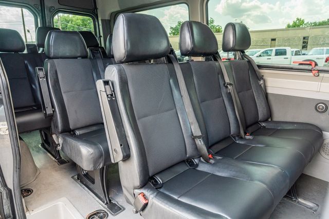 Used 2016 Mercedes-Benz Sprinter 2500 image 30