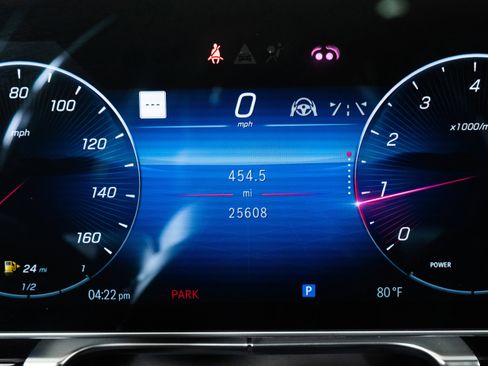 Used 2024 Mercedes-Benz Maybach S 580 4MATIC image 45