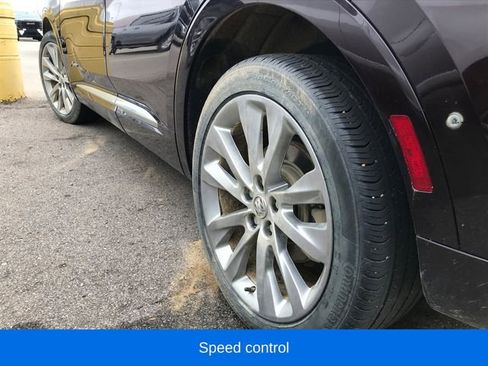 Used 2023 Buick Envision Avenir image 11