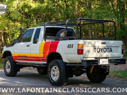 Used 1989 Toyota Pickup Deluxe image 62