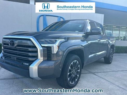 Used 2025 Toyota Tundra Limited AWD/4WD image 1