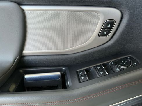 Certified 2025 Ford Expedition Active AWD/4WD image 14