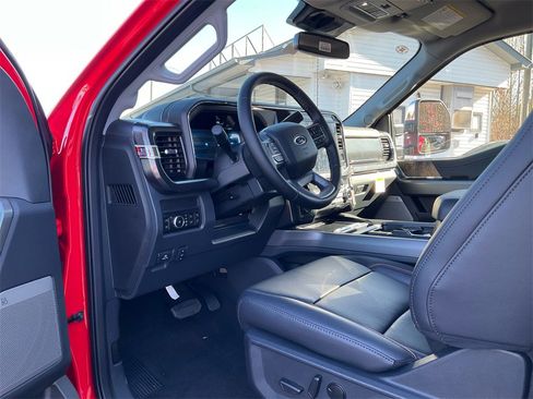 New 2026 Ford F350 Lariat w/ Chrome Package image 12