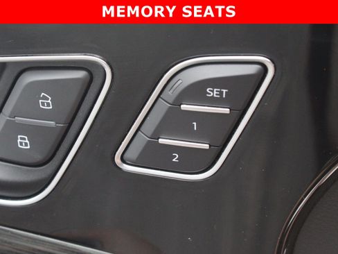 Used 2017 Audi Q7 3.0T Premium Plus AWD/4WD image 16