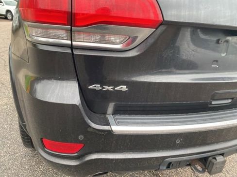 Used 2015 Jeep Grand Cherokee Overland image 16