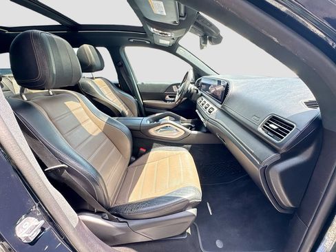 Used 2020 Mercedes-Benz GLS 450 4MATIC image 32