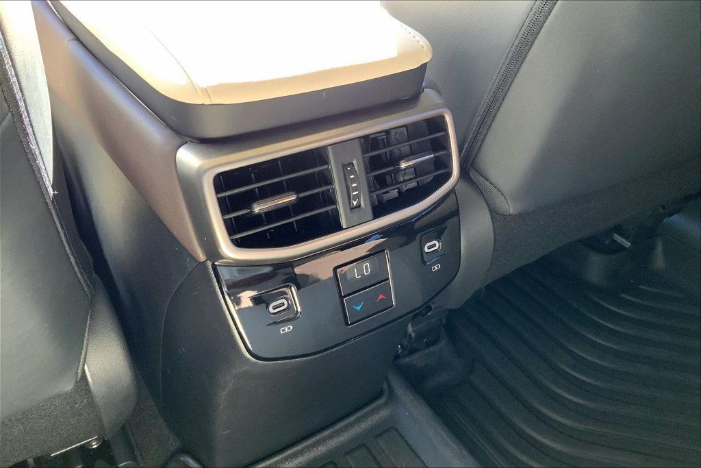 Used 2024 Lexus RX 350 Premium w/ Accessory Package (Z1) FWD image 23