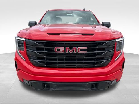 New 2026 GMC Sierra 1500 Elevation w/ X31 Off-Road Package AWD/4WD image 2
