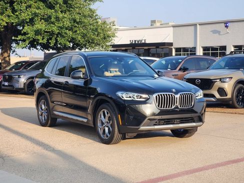 Used 2024 BMW X3 sDrive30i w/ Convenience Package w/ZPA RWD image 3