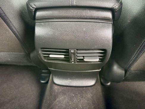 Used 2012 Honda Crosstour EX image 13