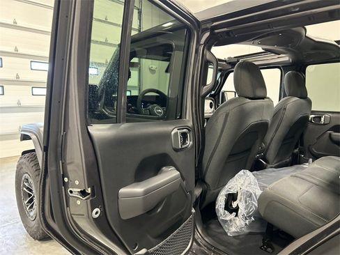 New 2025 Jeep Wrangler Willys image 31