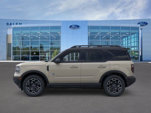 New 2025 Ford Bronco Sport Outer Banks image 4