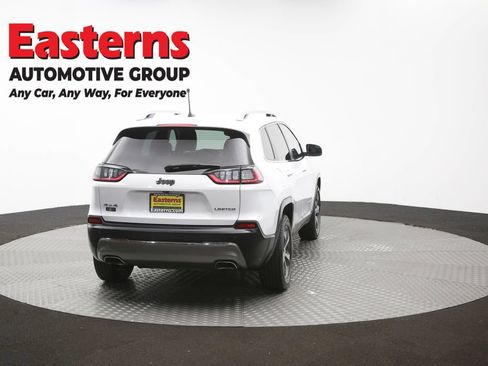 Used 2019 Jeep Cherokee Limited AWD/4WD image 38