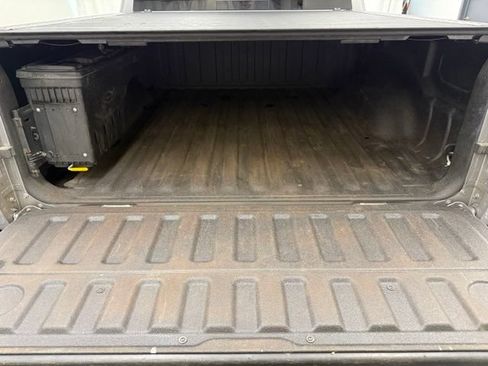 Used 2022 RAM 1500 Laramie AWD/4WD image 6