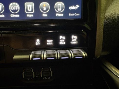 Used 2021 RAM 1500 Laramie w/ Laramie Southwest Edition AWD/4WD image 10