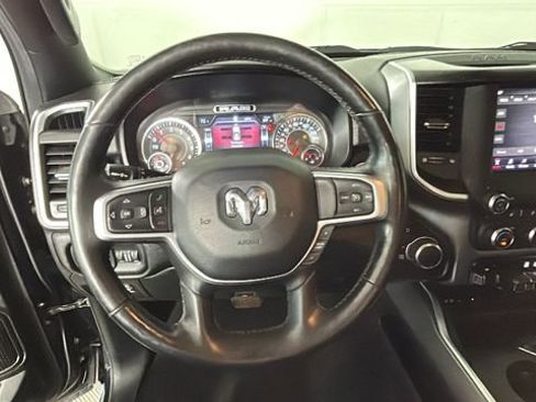 Used 2019 RAM 1500 Big Horn AWD/4WD image 14