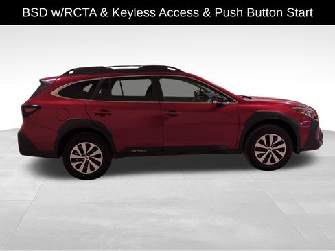 Used 2023 Subaru Outback Premium image 4