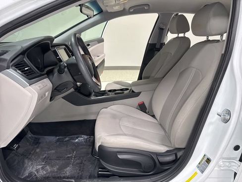 Used 2018 Hyundai Sonata ECO FWD image 9