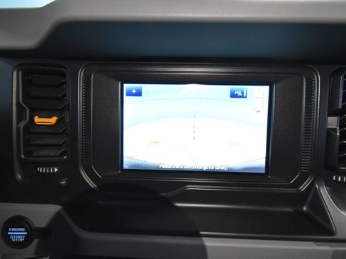 Used 2023 Ford Bronco Badlands w/ Sasquatch Package image 14