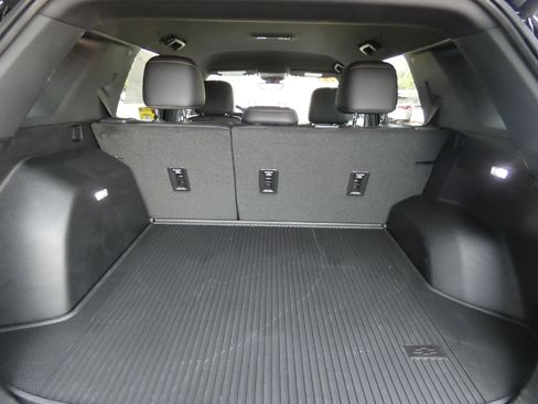 New 2026 Chevrolet Equinox ACTIV w/ Convenience Package III AWD/4WD image 15