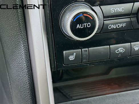 Used 2021 Subaru Ascent Limited AWD/4WD image 23