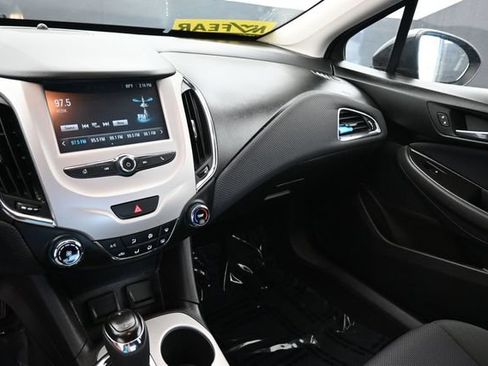 Used 2016 Chevrolet Cruze LS FWD image 19