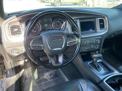 Certified 2021 Dodge Charger SXT w/ Leather Interior Group RWD image 10