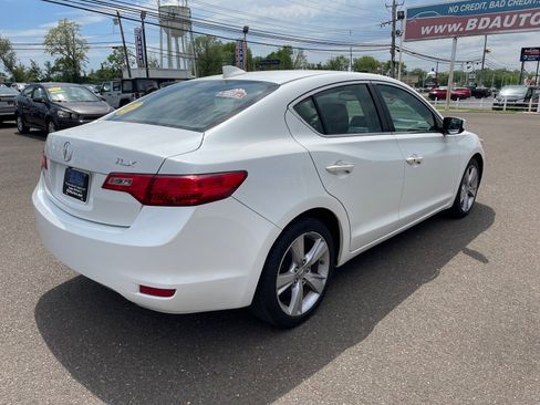 Used 2014 Acura ILX w/ Premium Package FWD image 3