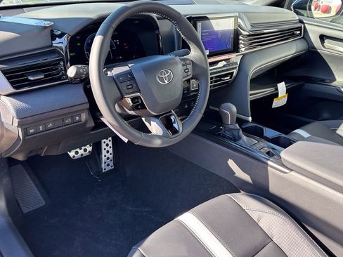 New 2026 Toyota Camry SE FWD image 10