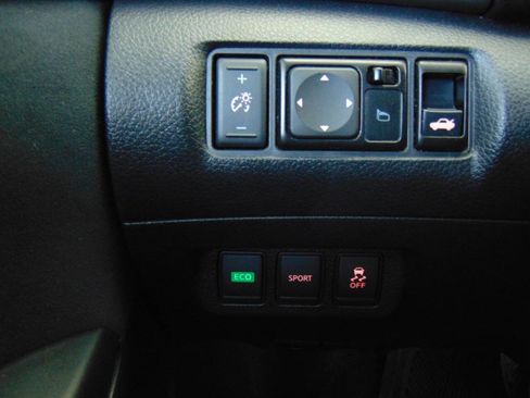 Used 2015 Nissan Sentra SR image 10