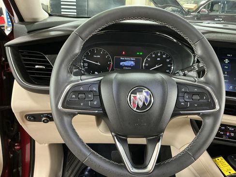 Used 2022 Buick Envision Preferred FWD image 9