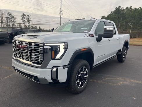 New 2026 GMC Sierra 2500 Denali image 15
