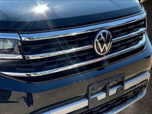 Used 2021 Volkswagen Atlas SEL Premium AWD/4WD image 36