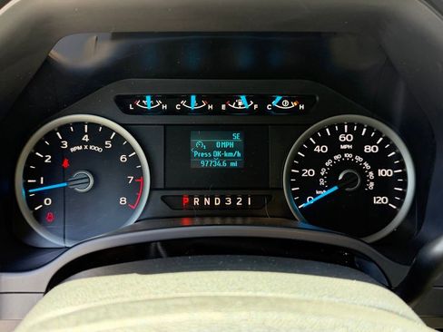 Used 2017 Ford F150 XLT AWD/4WD image 16