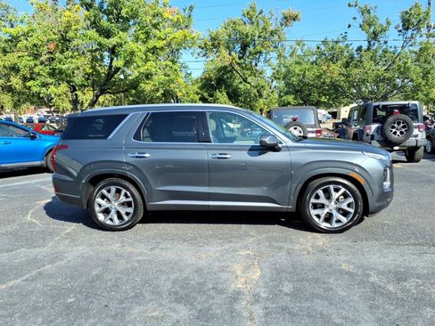 Used 2021 Hyundai Palisade Limited AWD/4WD image 2