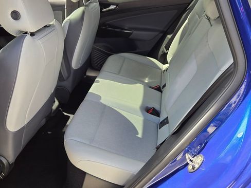 Used 2022 Volkswagen ID.4 Pro S image 11