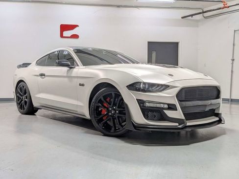 Used 2021 Ford Mustang GT Premium w/ Equipment Group 401A RWD image 2
