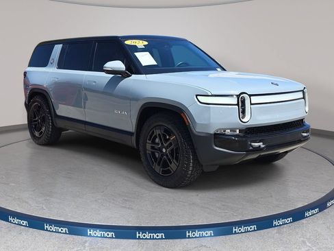 Used 2023 Rivian R1S Adventure Dual AWD/4WD image 4