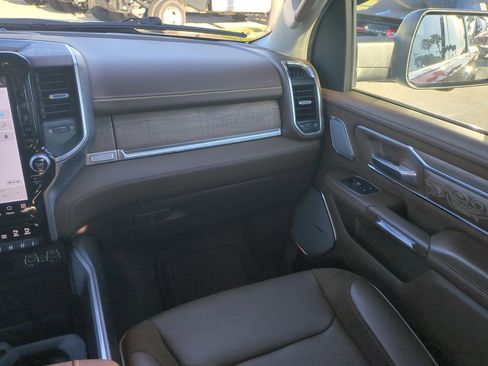Used 2024 RAM 1500 Limited image 17
