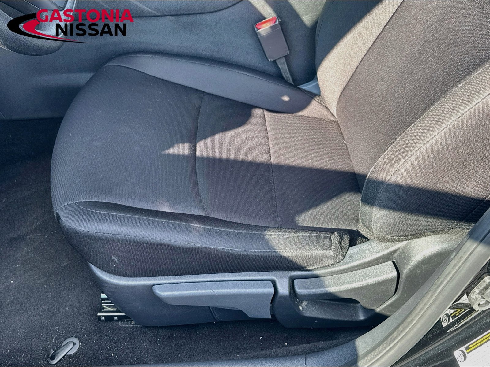 Used 2025 Nissan Sentra S FWD image 23